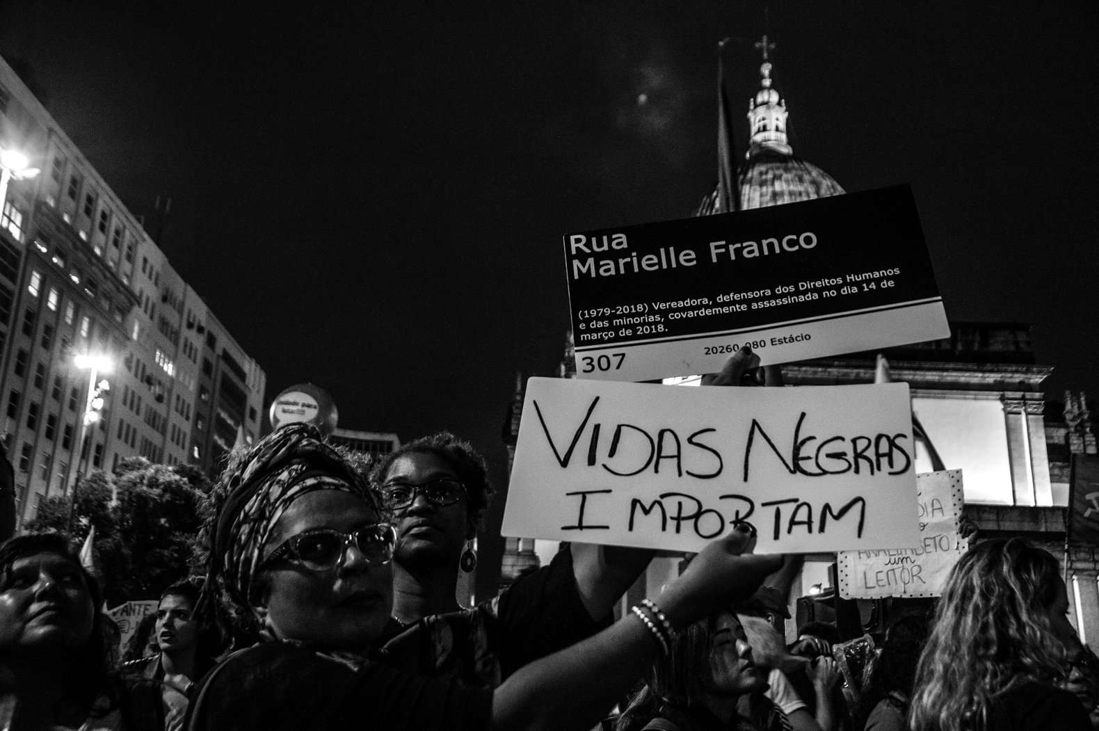 Marielle está (e permanecerá) presente nas lutas e vidas de cada um de nós [fotografo] Mariana Maiara [/fotografo]