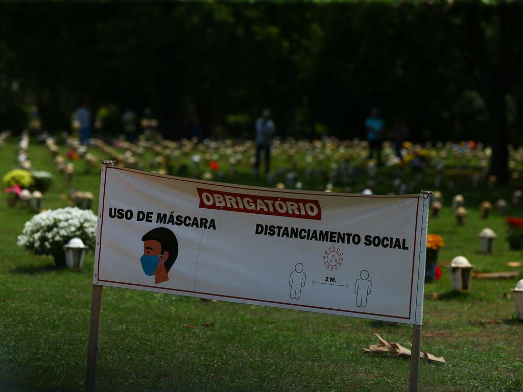 Cemitério Campo da esperança em Brasília[fotografo]Marcello Casal Jr/Agência Brasil[/fotografo]