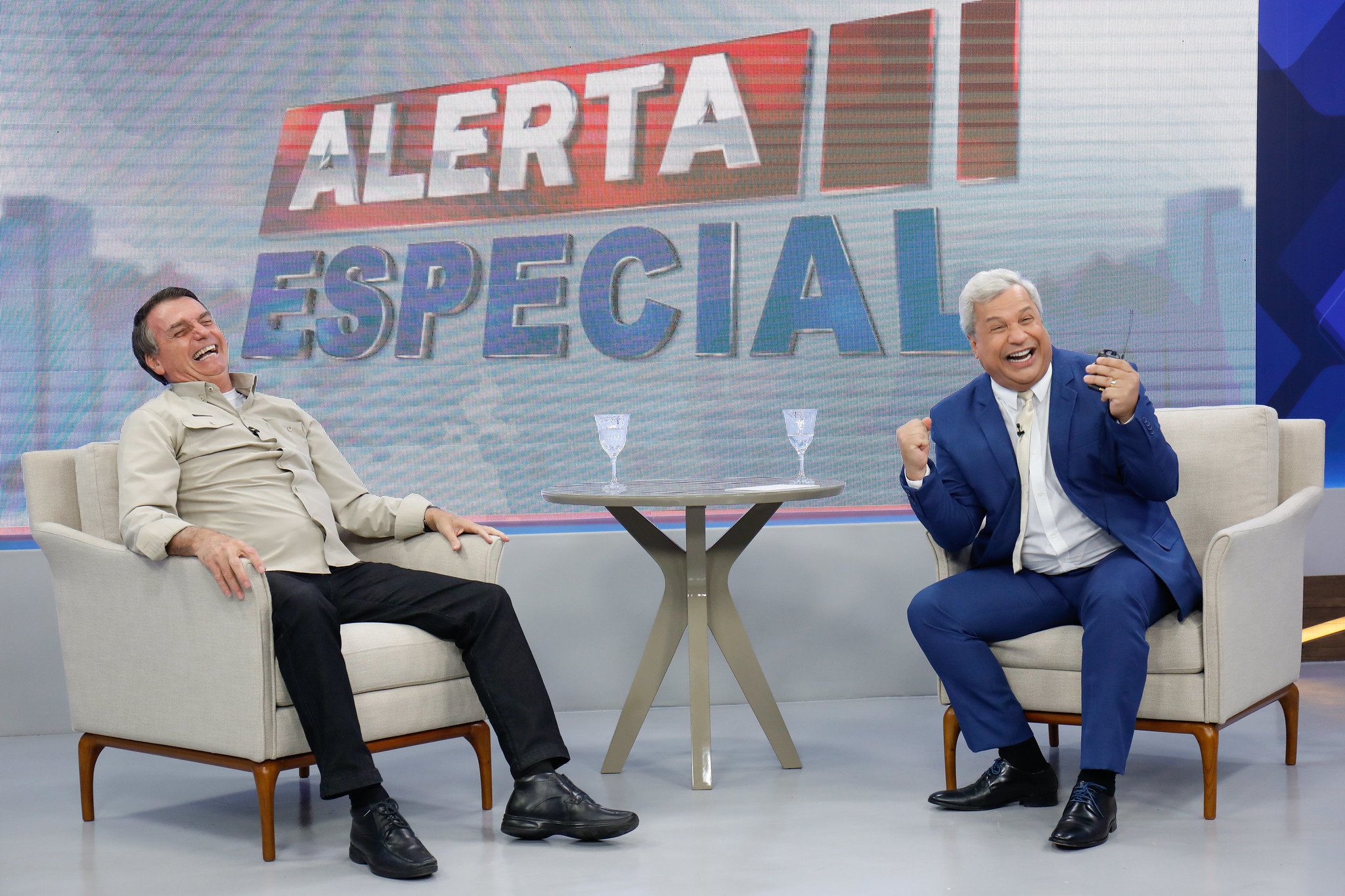 Presidente conta piadas no programa de Sikêra Jr. [fotografo] Alan Santos/PR [/fotografo]