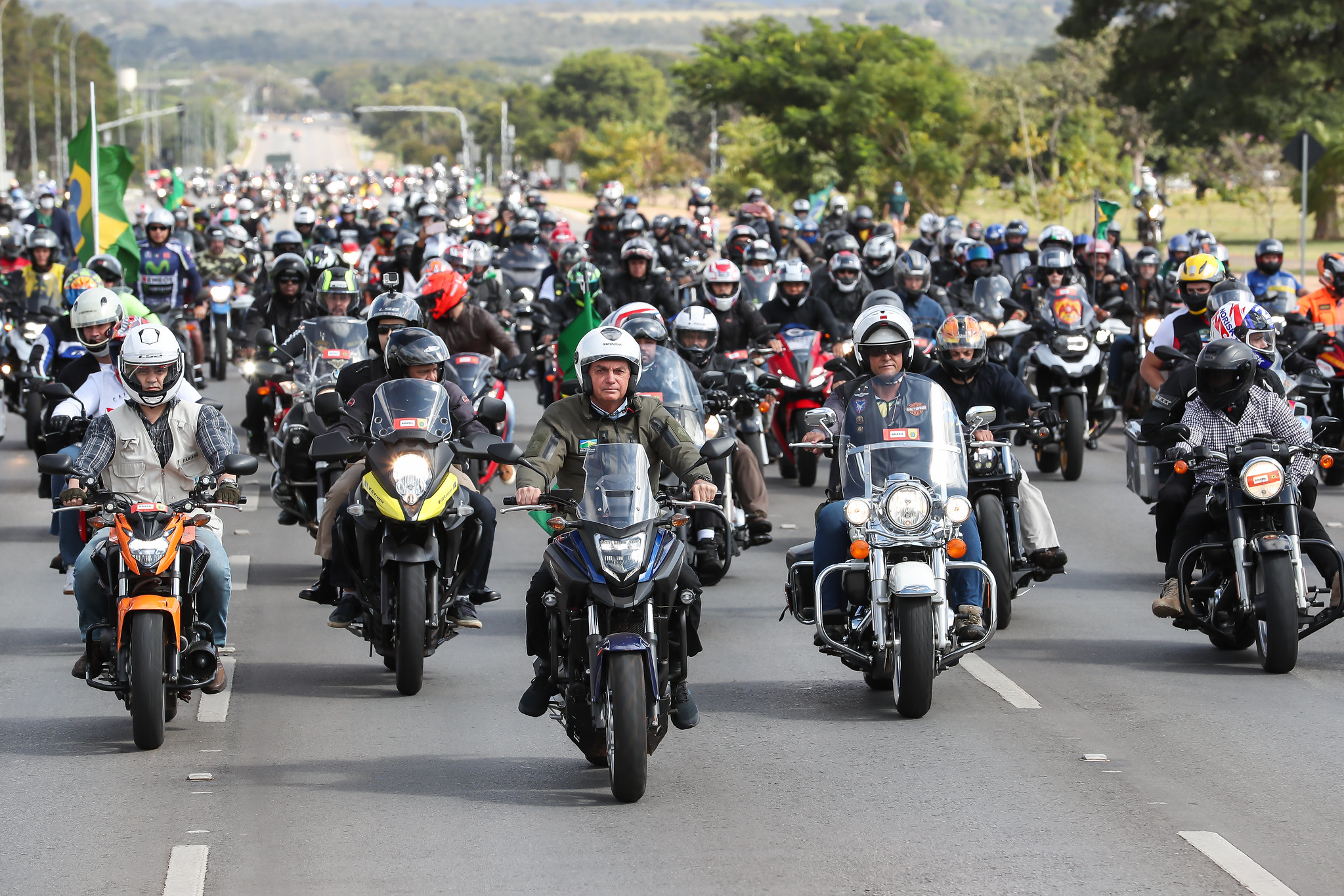 O presidente, durante passeio motociclístico em Brasília [fotografo]Marcos Corrêa/PR[/fotografo]