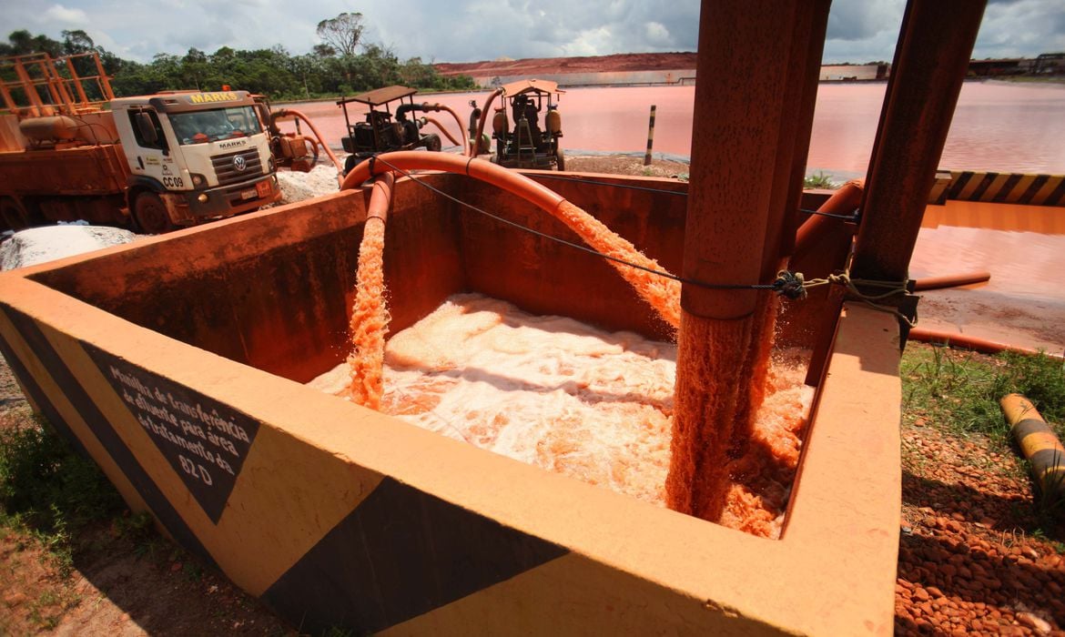 Com o risco de desabastecimento de fertilizantes da Europa, governistas defendem a escavação mineral em terras indígenas como solução. Foto: Igor Brandão/AG PARÁ [/fotografo]