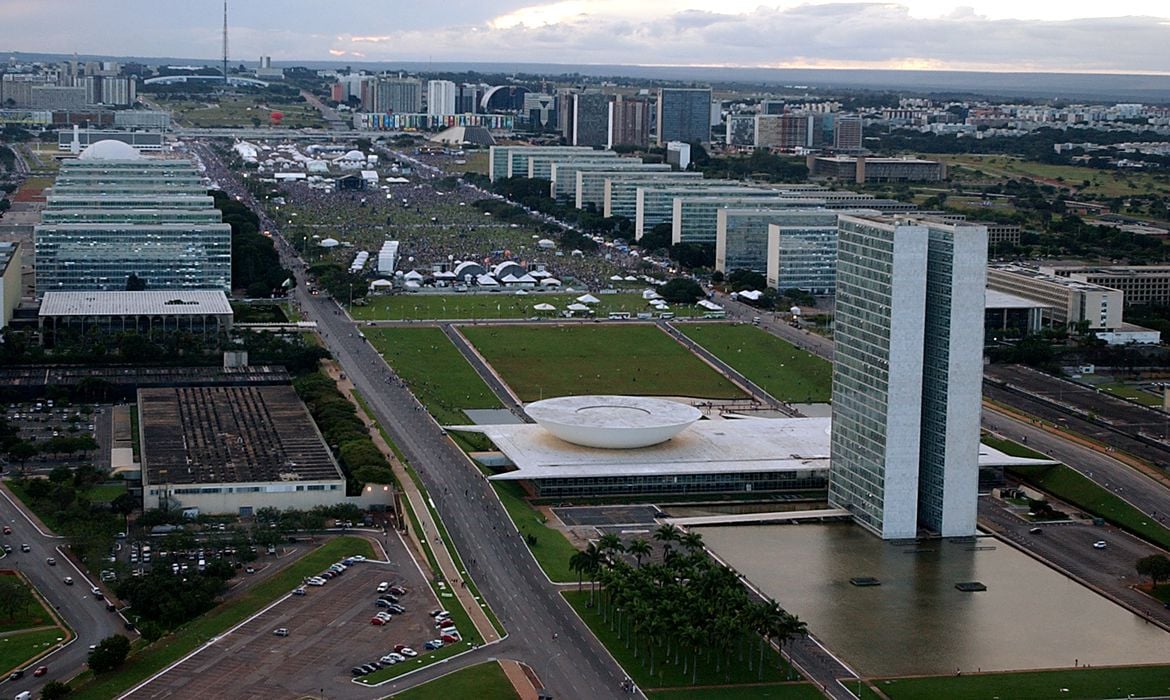 Esplanada dos Ministérios [fotografo] Arquivo/Agência Brasil [/fotografo]