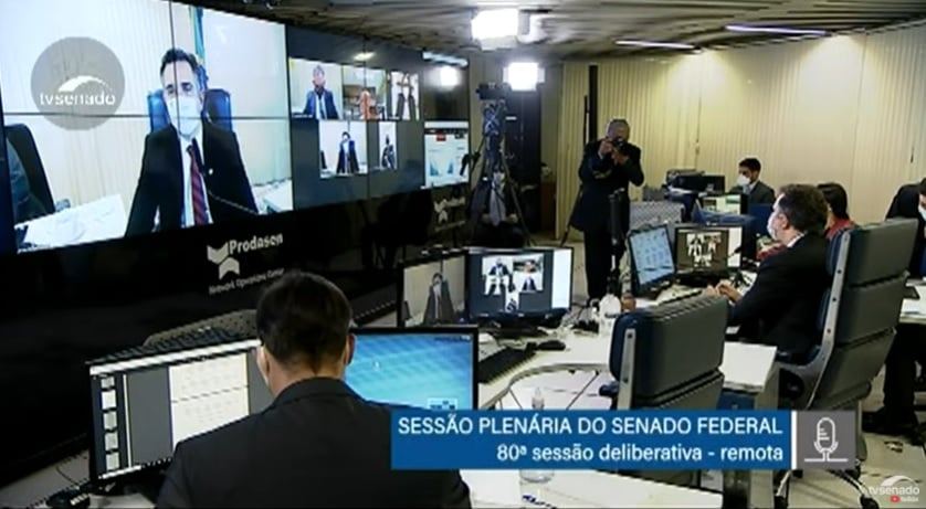 O presidente Rodrigo Pacheco comanda a reunião do plenário desta quarta-feira[fotografo]Reprodução/Youtube[/fotografo]