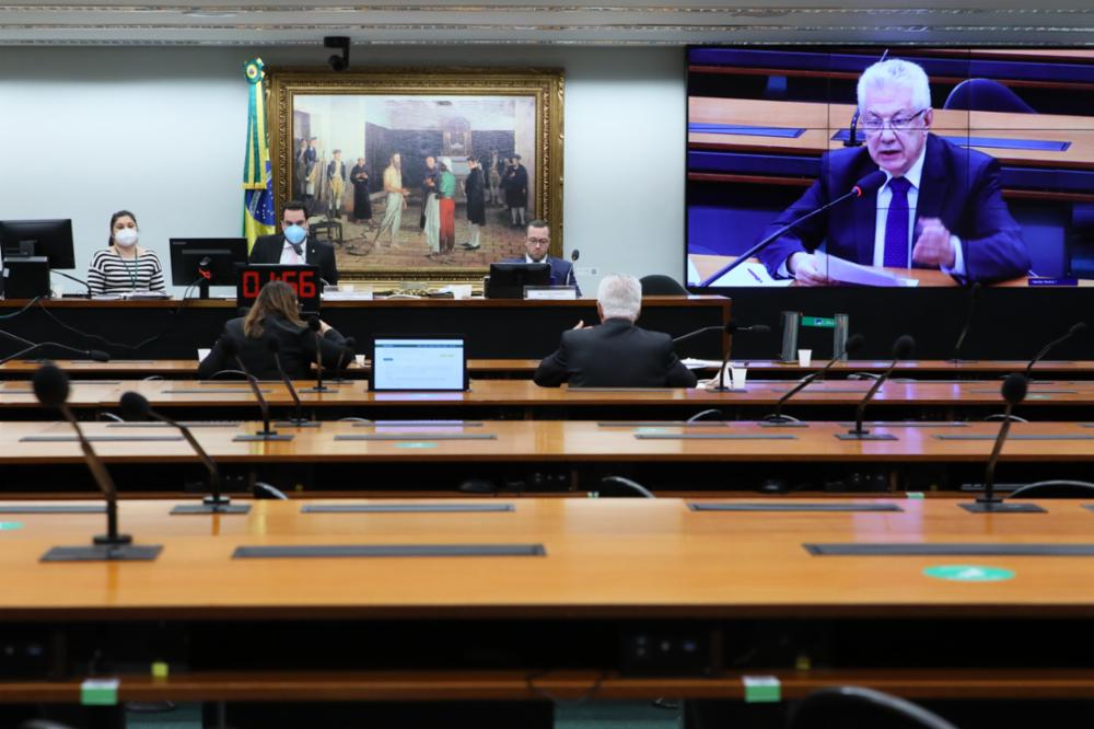 Comissão especial na Câmara aprovou a PEC da Anistia, que perdoa as multas aos partidos que descumpriram as cotas de raça e gênero em 2022. Foto: Cleia Viana/Câmara dos Deputados