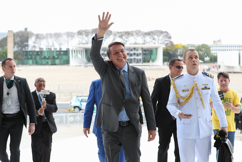 Presidente Jair Bolsonaro se encontra com apoiadores na rampa do Pala´cio do Planalto. [fotografo] Marcos Corrêa/PR [/fotografo]