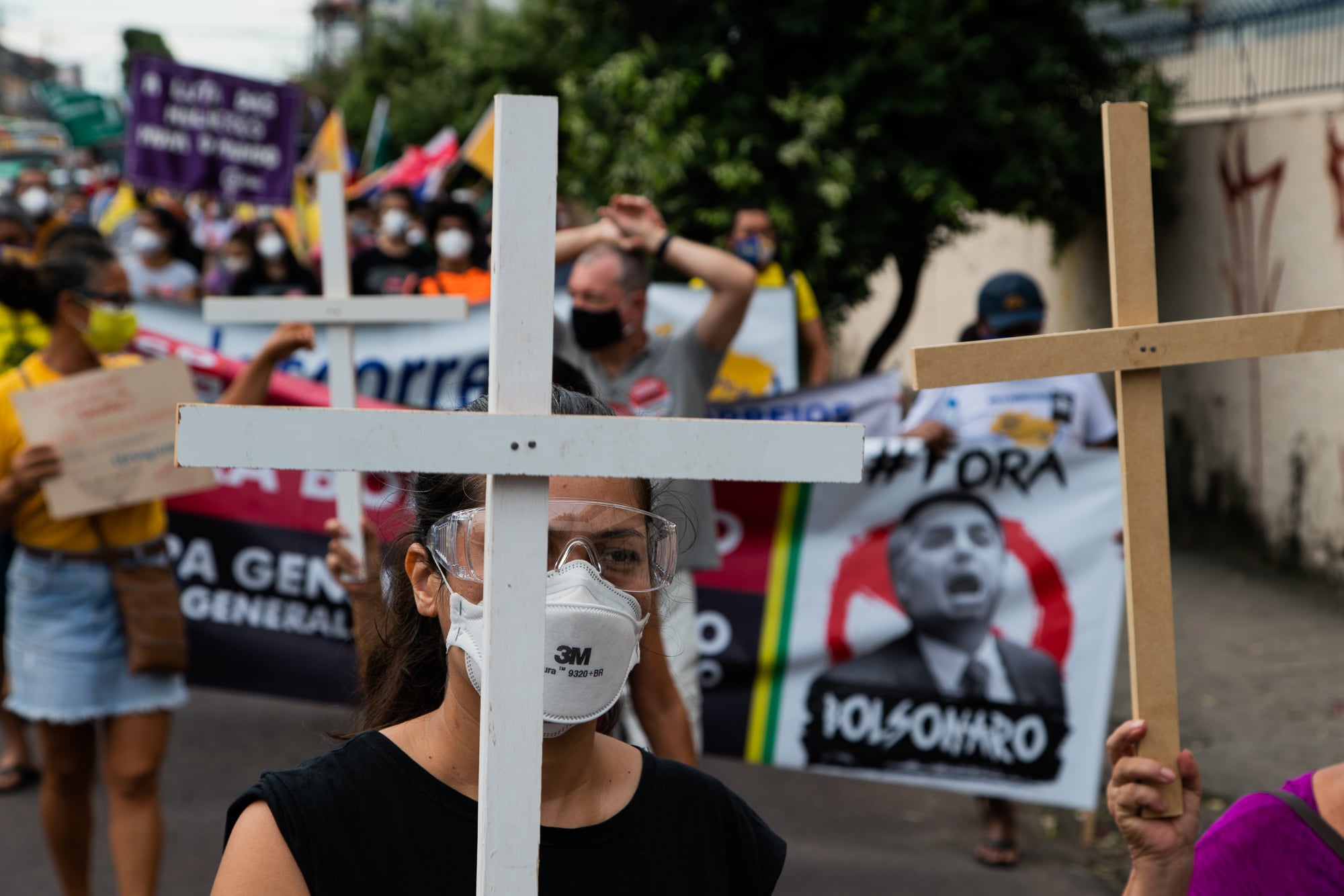 Os mais de 700 mil mortos pela covid-19 são o retrato mais trágico da grave crise sanitária do país. Foto: Juliana Pesqueira