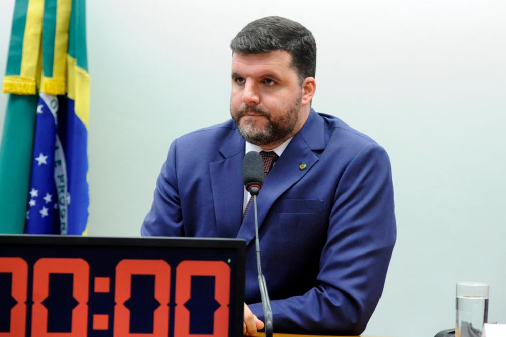 Coordenador da bancada ruralista, Pedro Lupion, afirma que a frente possui os votos necessários para derrubar vetos ao PL dos agrotóxicos. Foto: Cleia Viana/Câmara dos Deputados