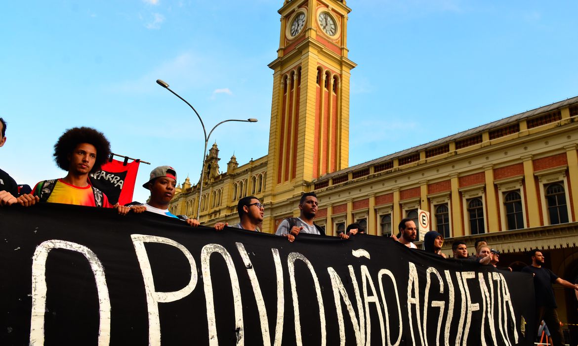 Manifestação do Movimento Passe Livre em São Paulo. Foto: Rovena Rosa/Agência Brasil