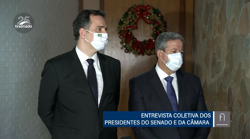 Entrevista dos presidentes do Senado, Rodrigo Pacheco (PSD-MG) e da Câmara, Arthur Lira (PP-AL) sobre a PEC dos Precatórios, nesta terça-feira (7). Foto: Reprodução via YouTube