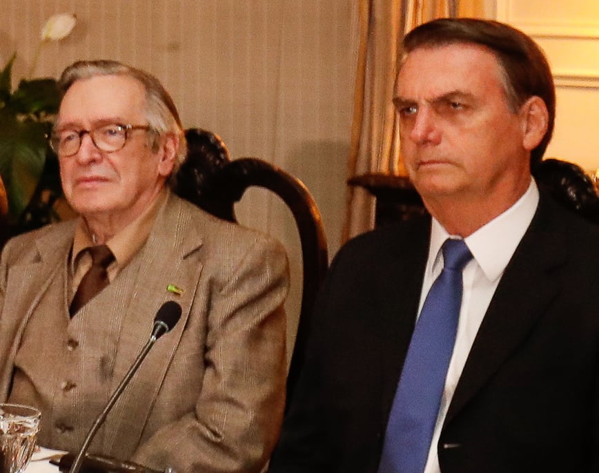 Bolsonaro com Olavo de Carvalho em março de 2019. 
Foto: Alan Santos/PR