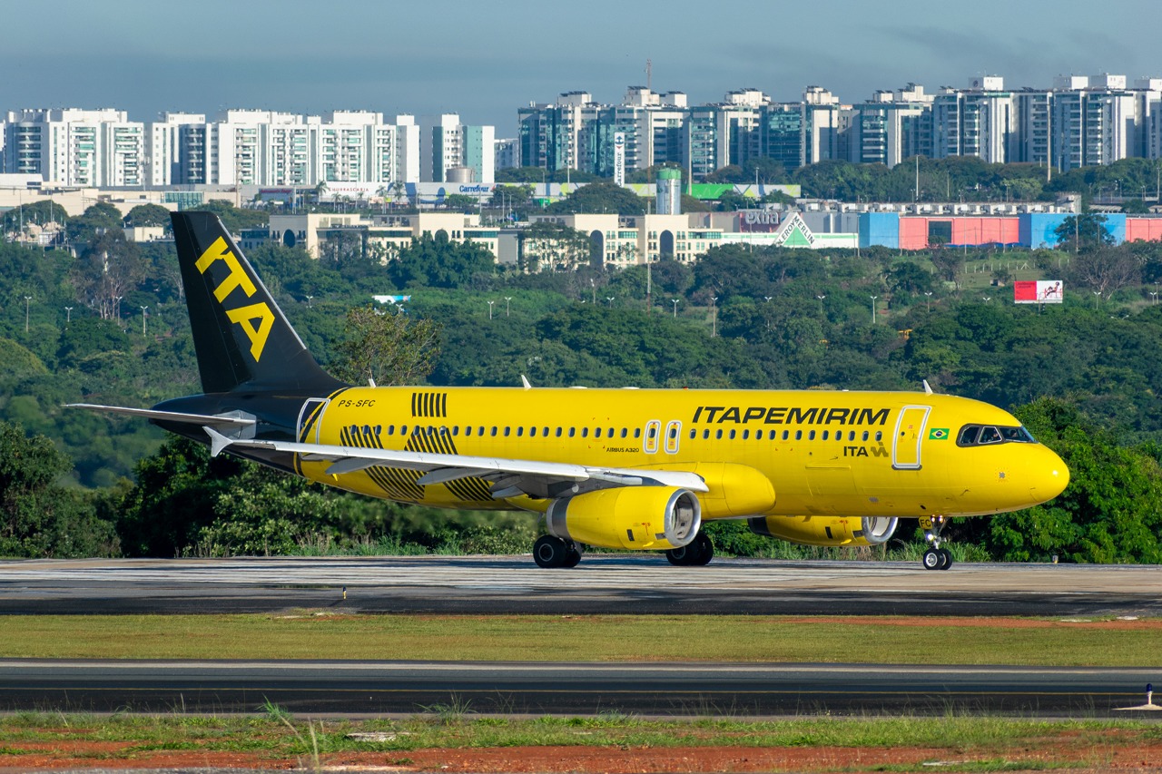 A aeronave PS-SFC da Itapemirim, na pista do Aeroporto de Brasília, antes de decolar para Tucson, nos Estados Unidos. Foto: Gabriel Melo/ cortesia Aeroflap