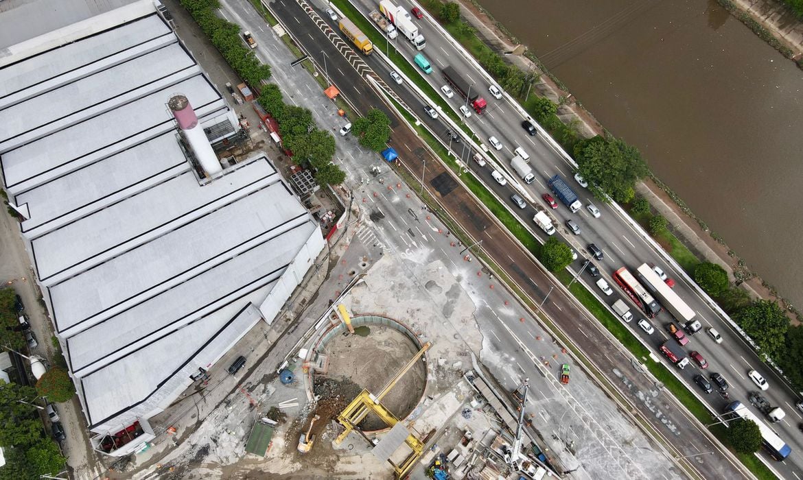 Entidades repudiam vídeo que circula nas redes sociais, associando o desabamento da Linha 6 do Metrô de São Paulo, na última segunda-feira (1º), com a presença de mulheres na equipe. Foto: Divulgação/Governo de São Paulo