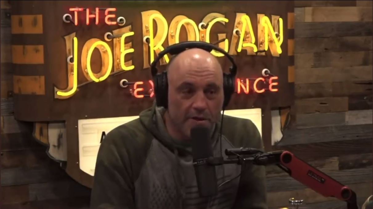 O podcaster norte-americano Joe Rogan. Foto: Reprodução