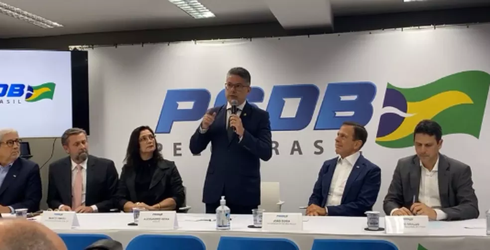 Dos 74 pedidos de desfiliação ocorridos no ano eleitoral, 70% foram no PDT ou no PSDB. Escolha de presidenciáveis motivou pico nas duas siglas. Foto: Facebook/Reprodução. Foto: Reprodução/redes sociais