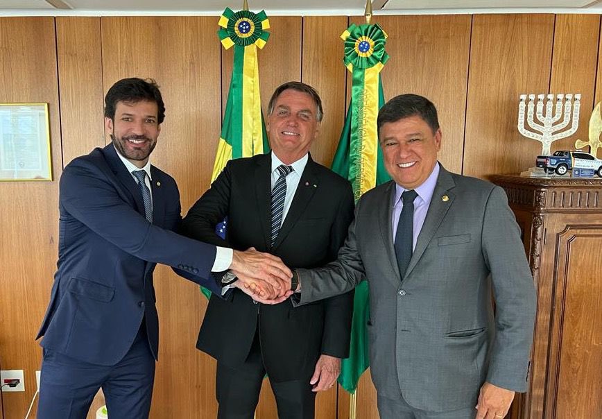 O presidente Jair Bolsonaro escolheu o senador Carlos Viana (PL-MG) como novo líder do governo no Senado, após quase quatro meses de vácuo. Foto: Reprodução