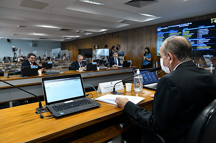 Senado aprovou nesta terça-feira um requerimento que convida dois diretores do FNDE, ligado ao Ministério da Educação.  Foto: Geraldo Magela/Agência Senado