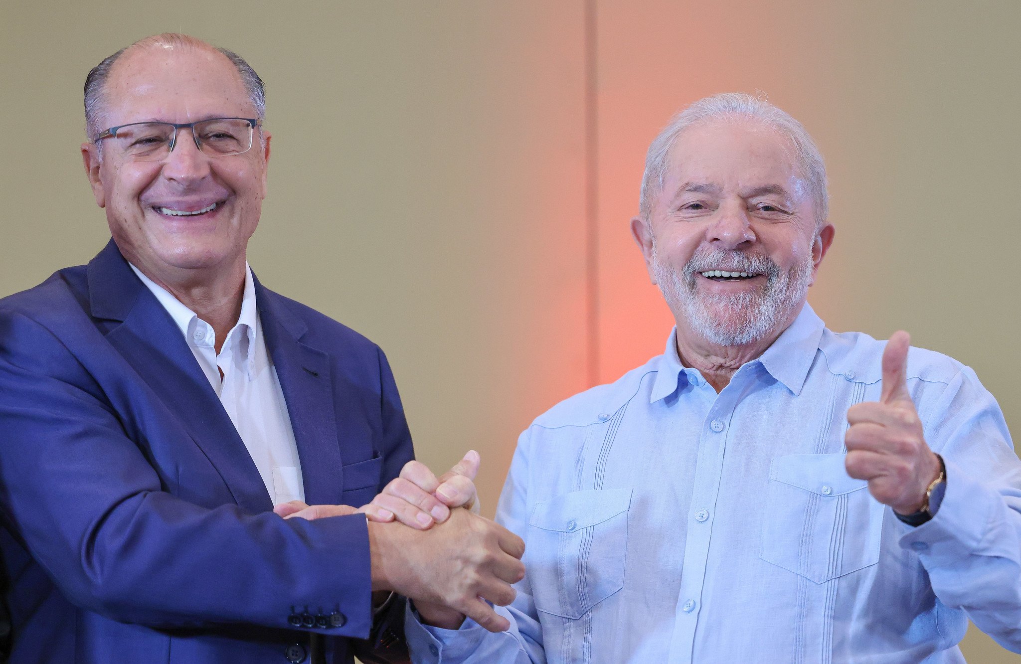 Lula e Alckmin registraram suas candidaturas no TSE no sábado (6). Foto: Ricardo Stuckert