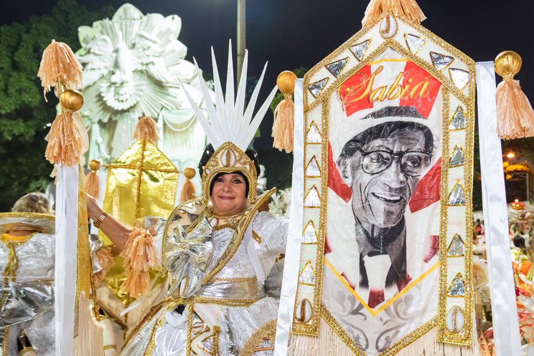 O Salgueiro cantou a resistência do povo preto e as histórias do griot Djalma Sabiá. Foto: Mariana Maiara