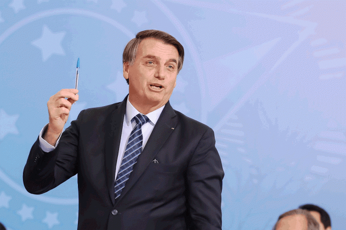 Lançamento da pré-candidatura de Jair Bolsonaro contará com dupla que já recebeu R$ 199 mil por meio da Lei Rouanet. Foto: marcos Côrrea/PR