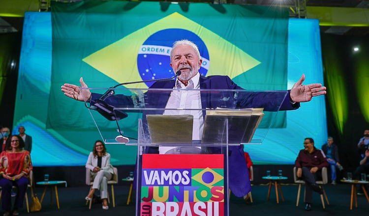 Rodrigo Pacheco se encontra com o pré-candidato do PT à Presidência da República,  Lula , nesta quarta-feira, em Brasília.   Foto: Ricardo Stuckert