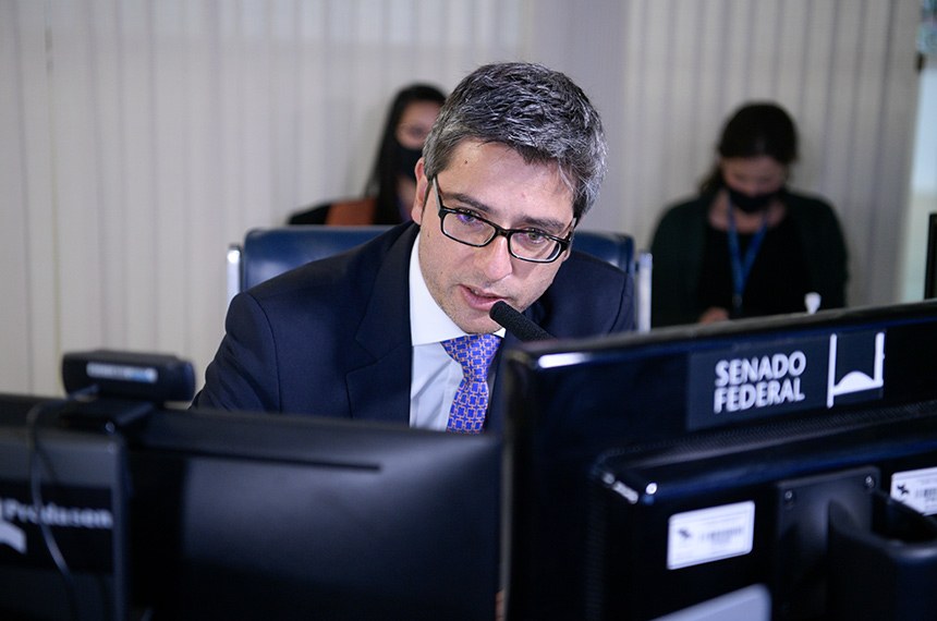 Carlos Portinho (PL-RJ), líder do governo no Senado Federal, defendeu a aprovação dos projetos do Executivo em trâmite no Congresso Nacional. Foto: Pedro França/Agência Senado