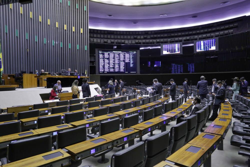 Três partidos entraram com ação no STF pedindo a mudança no critério de distribuição de sobras eleitorais. Se aceitas, PL perde dois deputados.  Foto: Michel Jesus/Câmara dos Deputados