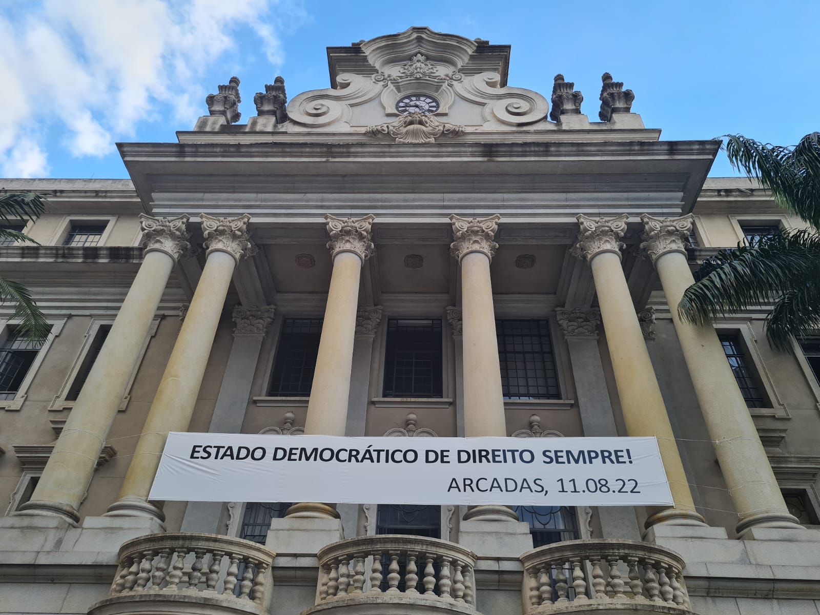 Organizado pela Faculdade de Direito da USP, o manifesto em defesa do Estado Democrático de Direito já conta com mais de 516 mil adesões. Foto: Divulgação/Faculdade de Direito da USP