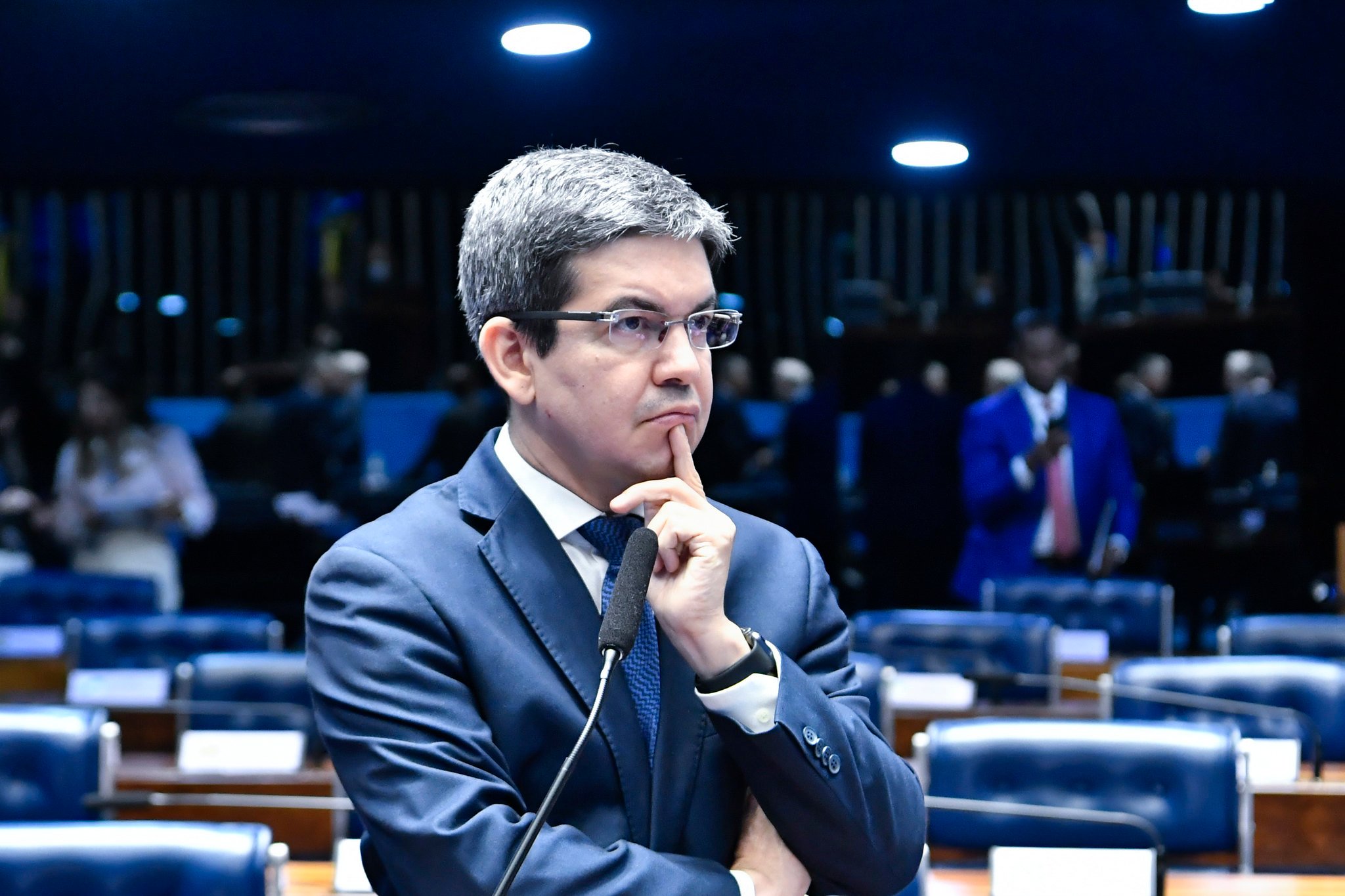 Negociação de veto está sendo realizada pelo líder do Governo no Congresso, senador Randolfe Rodrigues. Foto: Waldemir Barreto/Agência Senado