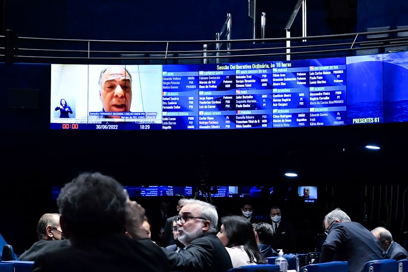 Sessão do Senado de 30 de junho que resultou na aprovação da PEC dos auxílios. Foto: Waldemir Barreto/Ag. Senado