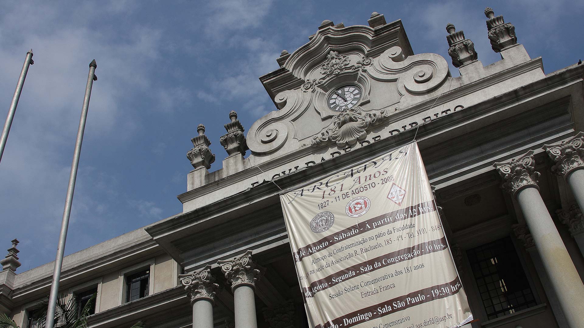 A faculdade de direito da USP, no Largo de São Francisco, já foi palco de diversas manifestações pela democracia. Foto: Marcos Santos/USP