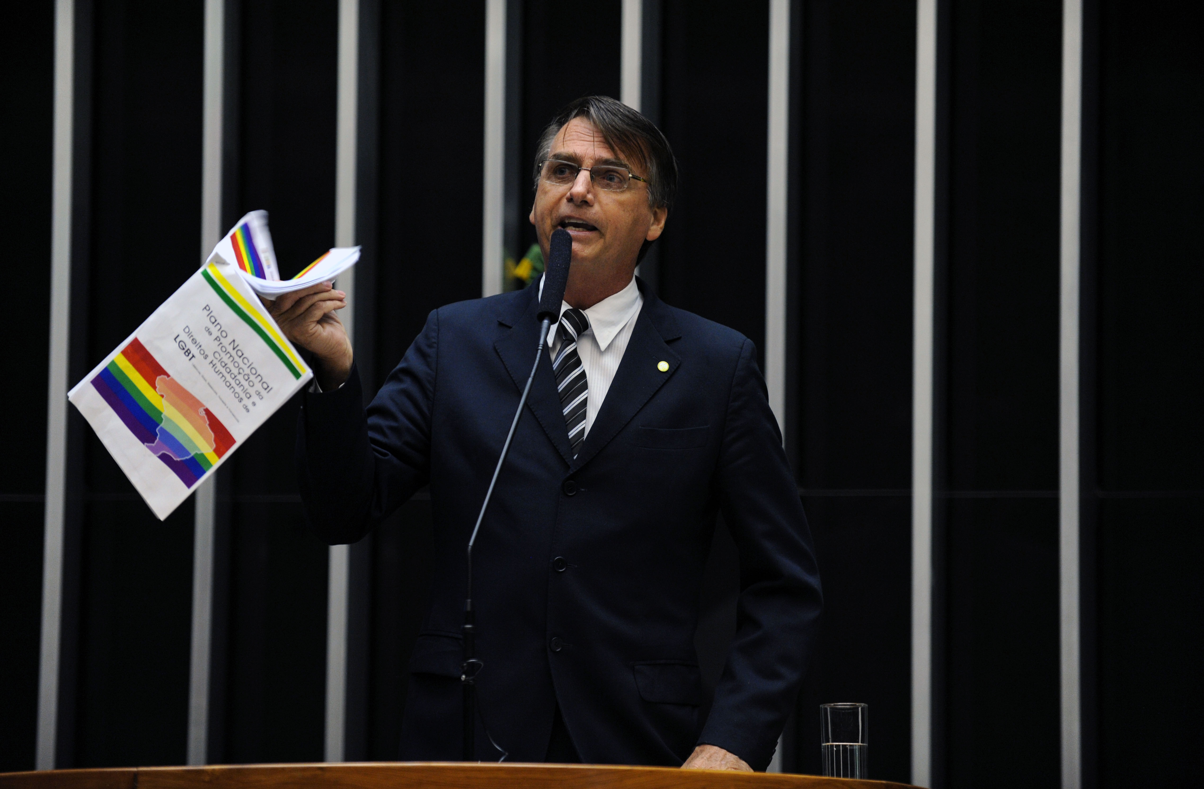 Sem explicação, o áudio do discurso de Bolsonaro como deputado no qual ele elogia a Cavalaria americana por ter dizimado seus índios foi suprimido. Foto: Luis Macedo/Câmara dos Deputados