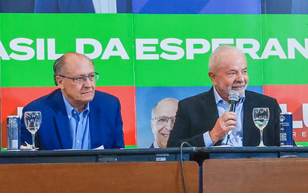 Lula e Alckmin receberão nesta segunda seus diplomas como presidente e vice eleitos. Foto: Ricardo Stuckert