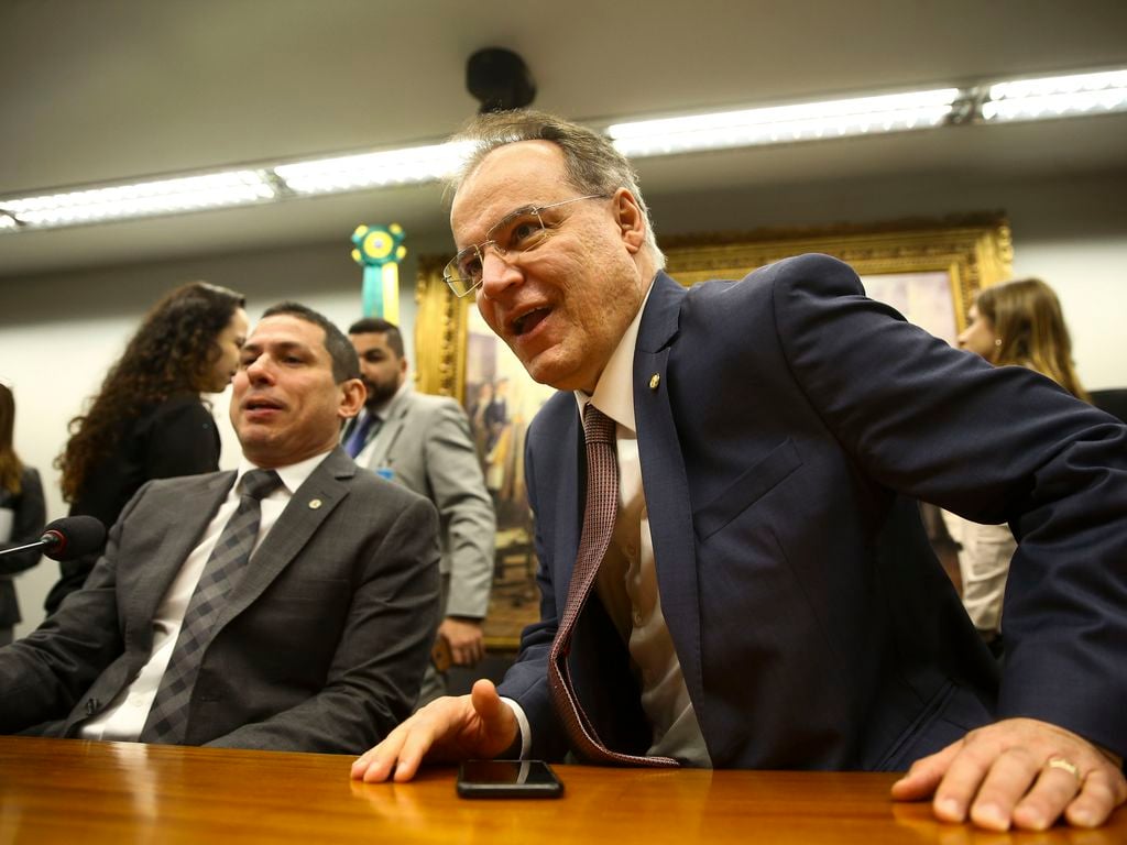 Marcelo Ramos e Samuel Moreira, presidente e relator da comissão especial da reforma da Previdência, não conseguiram se reeleger. Foto: Marcelo Camargo/ABr