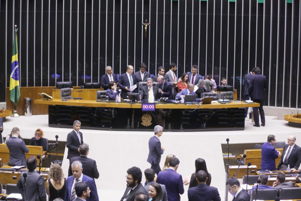 Apesar de amplo consenso sobre reeleição de Arthur Lira na presidência da Câmara, seus aliados competem pelo resto da Mesa Diretora. Foto: J. Batista/Câmara dos Deputados