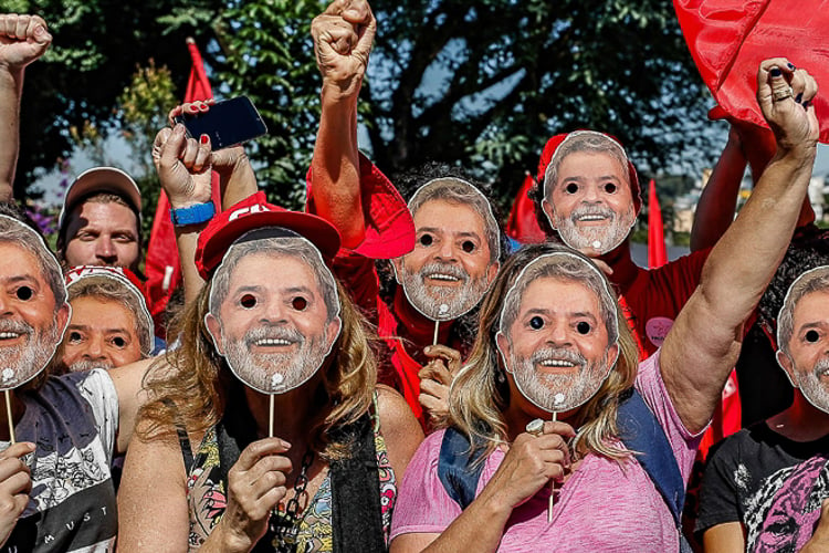 Mulheres engajadas na campanha de Lula à Presidência. Movimentos pressionam e esperam por maior participação feminina no novo governo. Foto: PT