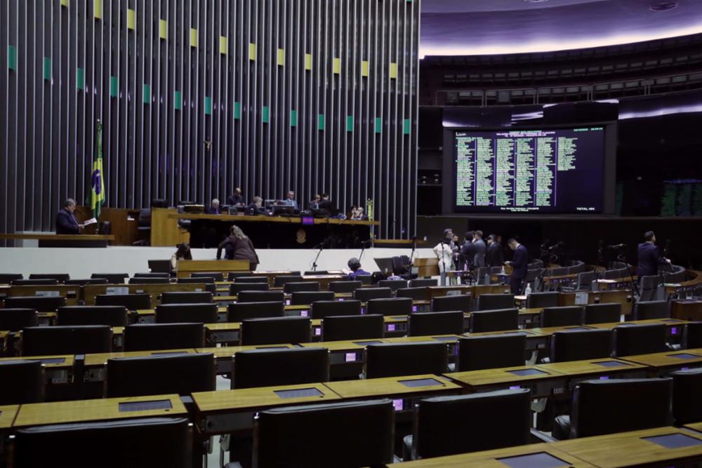 Projeto de lei na Câmara inclui mecanismos de proteção ao réu no Código Penal, e permite aos juízes a concessão de ofício de habeas corpus. Foto: Bruno Spada/Câmara dos Deputados