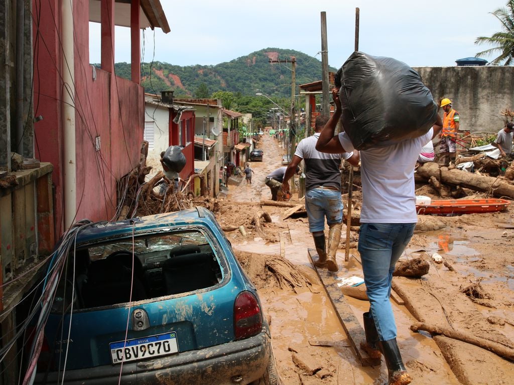 Barra do Sahy, em São Sebastião, foi uma das regiões mais atingidas pelos temporais. Foto: Rovena Rosa/ABr