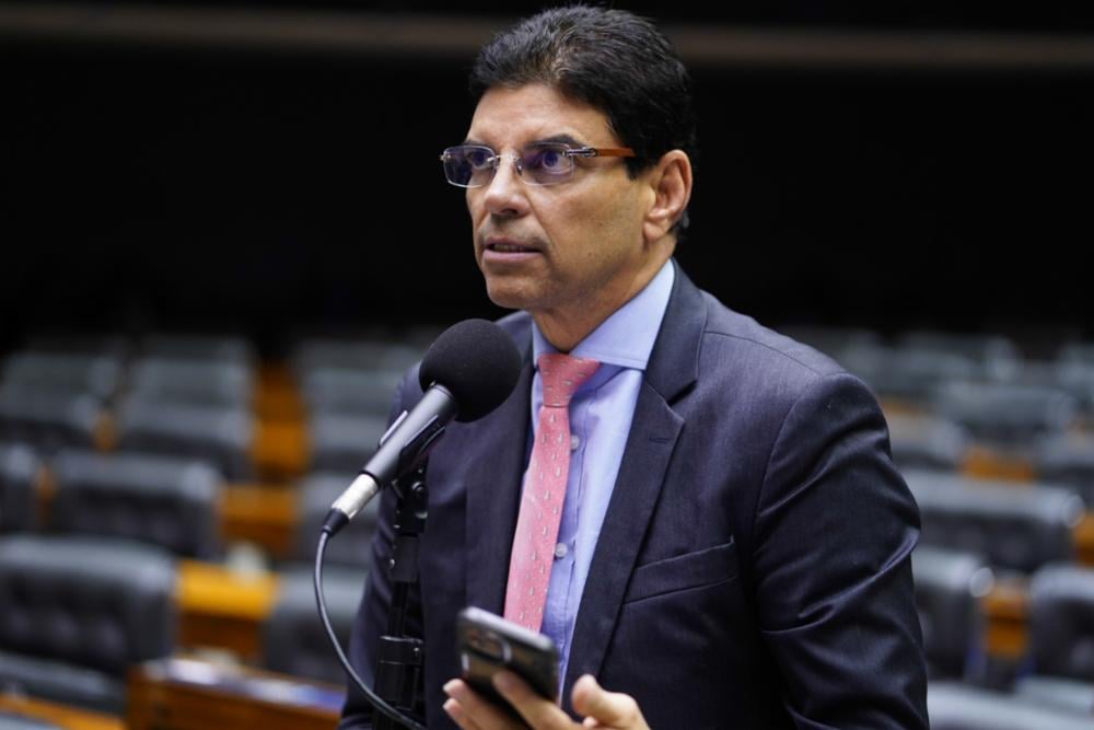 Para relator, apesar dos holofotes voltados à CPMI, o grau de importância do arcabouço fiscal o impede de sofrer obstruções. Foto: Pablo Valadares/Câmara dos Deputados