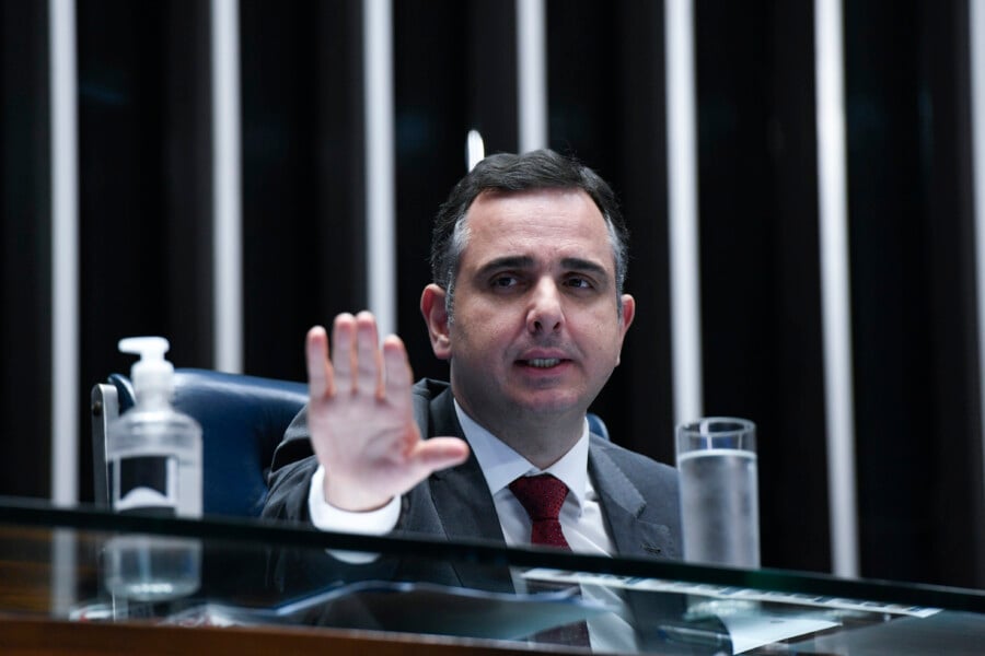 Rodrigo Pacheco solicitou a suspensão da CPMI até que seja concluída a ordem do dia no Senado, prevista para conclusão pouco após as 18h. Foto: Roque de Sá/Agência Senado