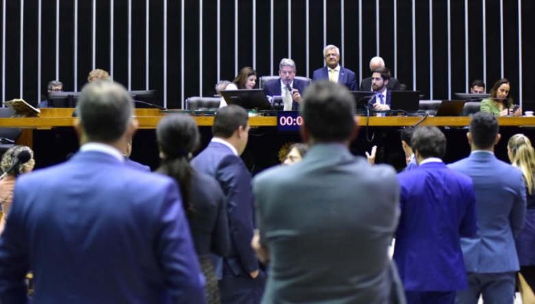 Sessão que aprovou com folga a urgência para votação do arcabouço fiscal, conjunto de regras que vai substituir o teto de gastos. Foto: Zeca Ribeiro/Ag. Câmara