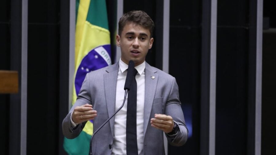 Justiça de MG acatou uma denúncia oferecida pelo Ministério Público acusando Nikolas Ferreira de homotransfobia por vídeo de 2022. Foto: Bruno Spada/Ag. Câmara