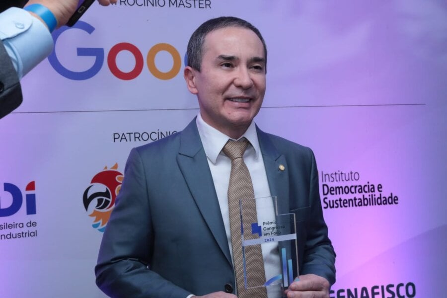 O deputado Duda Ramos (MDB-RR) foi o mais votado da região Norte pelo público no Prêmio Congresso em Foco 2023. Foto: Edgar Marra