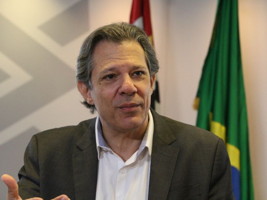 O ministro da Fazenda, Fernando Haddad,  terá acesso nas próximas horas ao relatório final da reforma tributária, elaborado pelo senador Eduardo Braga (MDB-AM).. Foto: Rovena Rosa/Agência Brasil