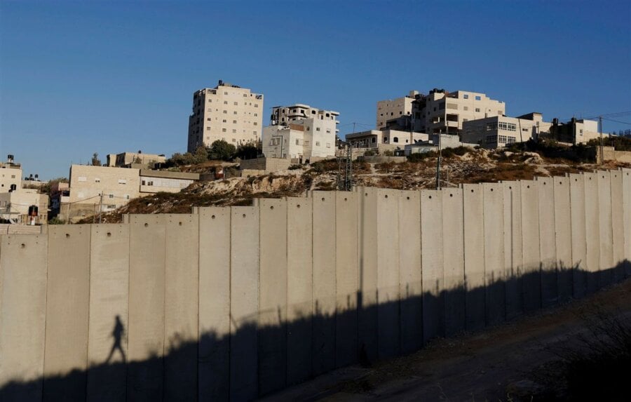 Muro da vergonha separa Cisjordânia e Jerusalém Oriental do resto de Israel. Foto: Reprodução