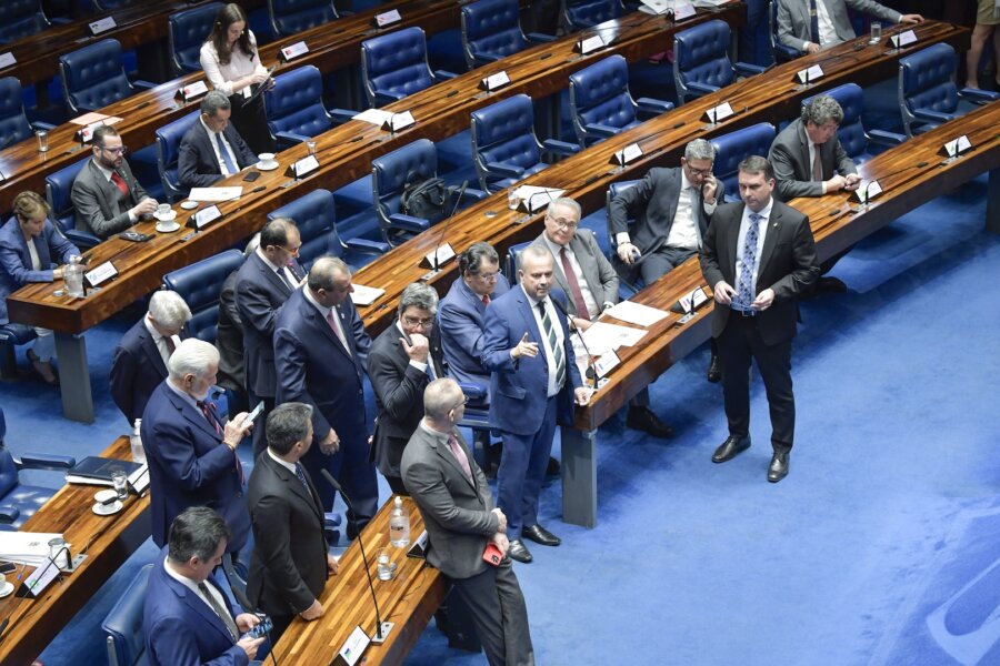 O plenário do Senado aprovou nesta quarta-feira os três indicados de Lula (PT) para o STJ

Foto: Jonas Pereira/Agência Senado