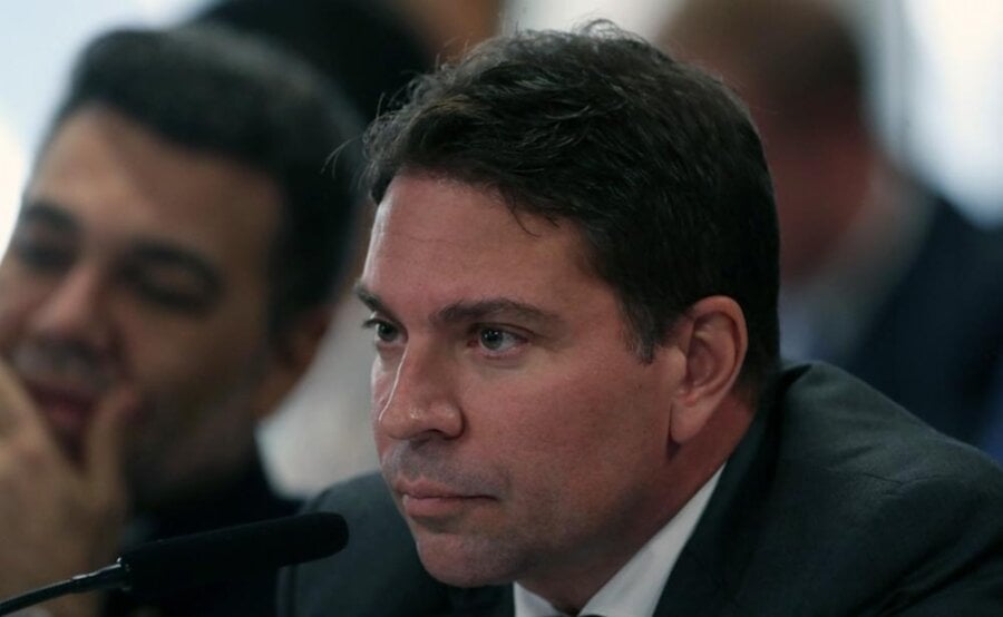 E-mails enviados por Ramagem a Bolsonaro recomendam postura belicosa contra o sistema eleitoral e o Judiciário. Foto: Bruno Spada/Câmara dos Deputados