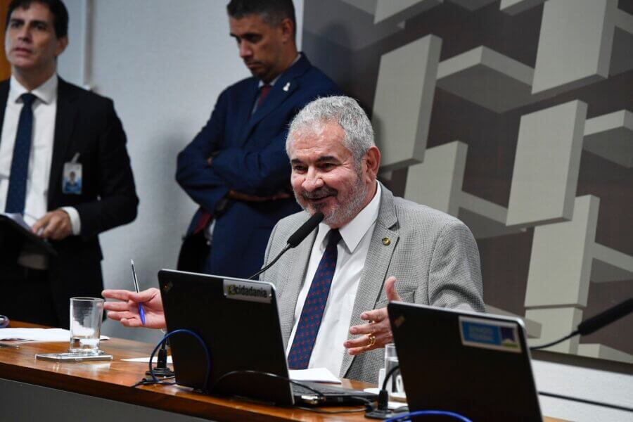 O senador Angelo Coronel foi o relator do PL das apostas esportivas, também chamadas de bets, na CAE

Foto: Roque de Sá/Agência Senado