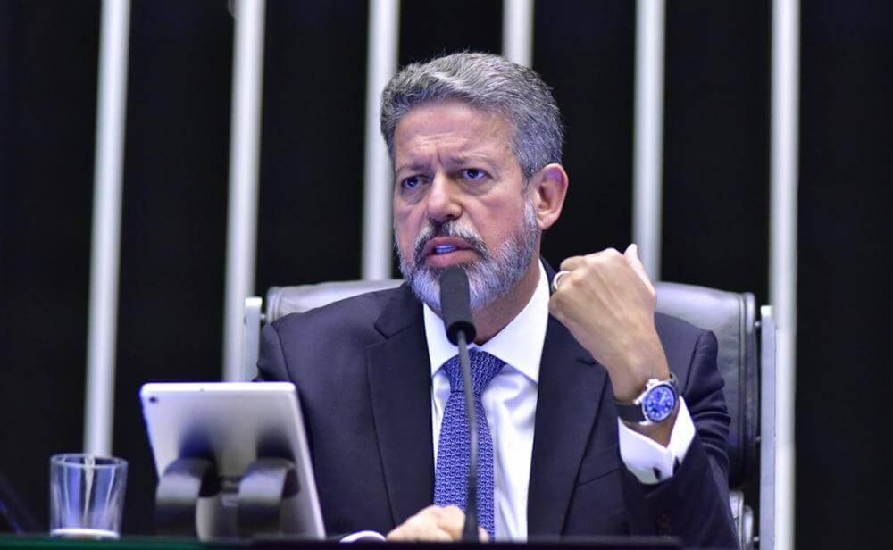 Em discurso de abertura do Congresso Nacional em 2024, Arthur Lira cobrou que o governo abrace suas bandeiras, em especial sobre o orçamento. Foto: Zeca Ribeiro/Câmara dos Deputados