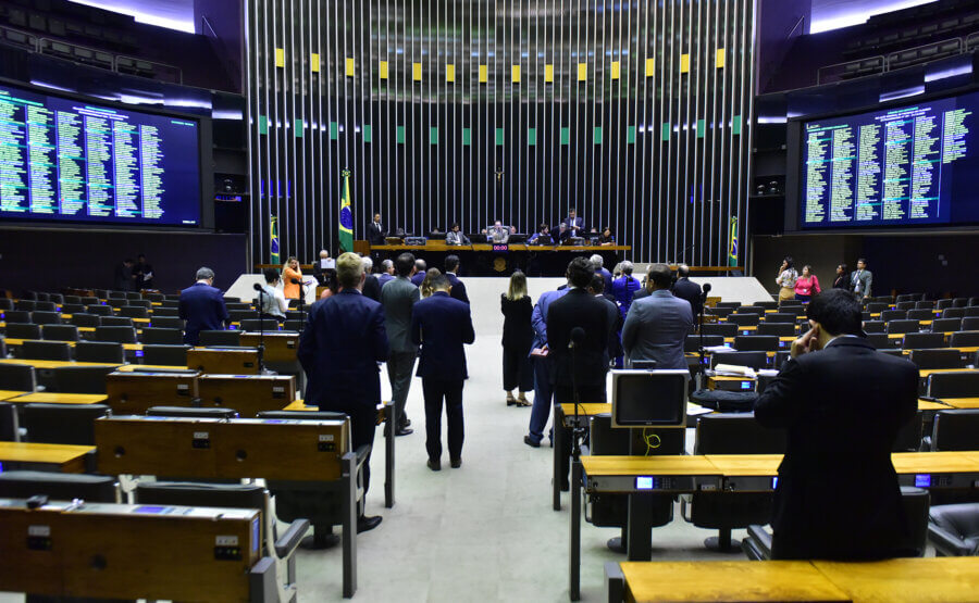 Deputado Henrique Vieira, que articula pelo governo na agenda de segurança pública na Câmara, teme aprovação do PL das Saidinhas. Foto: Zeca Ribeiro/Câmara dos Deputados