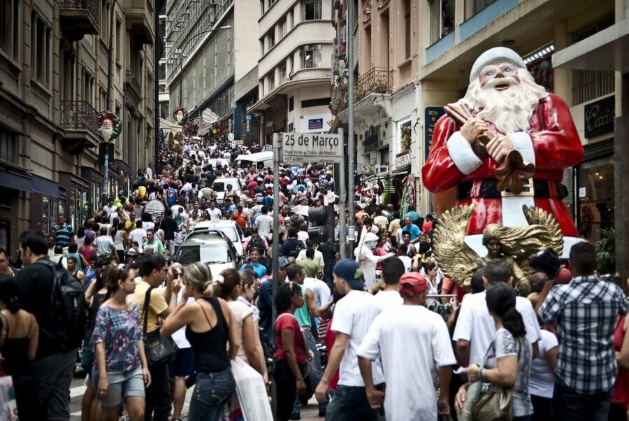 A intolerância política e ideológica não envolve apenas as lideranças políticas, invadiu o cotidiano da população e os hábitos de consumo. Foto: Agência Brasil